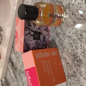 New INFINITE SHE Bundle - 2 items!